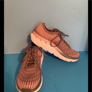 New Hoka One One Clifton 5 Knit Pink Running Shoes